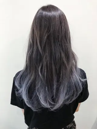 セミロング カラー ﾊｲﾄｰﾝ/ｶﾗｰ/ 用賀/稲若健太郎のヘアスタイル