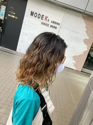 ミディアム パーマ SHAFT Ieiriのヘアスタイル