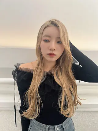 ロング カラー 💎透明感カラー特化 💎TAISEIのヘアスタイル