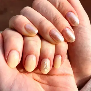 ミディアム shimizu yuuのネイルデザイン