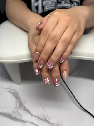 ネイル Nails by Akariのネイルデザイン