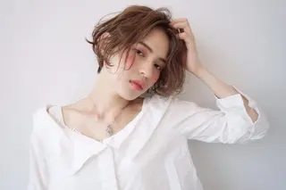 ミディアム カラー マツエク・マツパ 🤎ベージュカラー 🐶メンズパーマのヘアスタイル