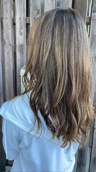 セミロング OXCREATION /ユウキのヘアスタイル