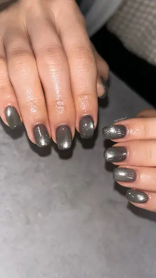 ネイル 関山 志乃のネイルデザイン