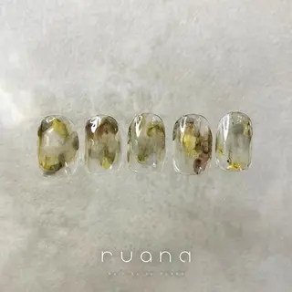 ネイル 名村 優希のネイルデザイン