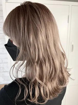 セミロング 髪質改善/ブリーチ takashiのヘアスタイル