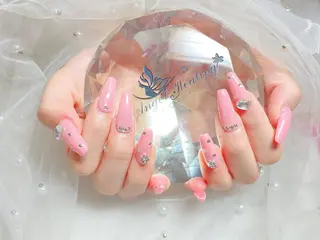 ネイル エンジェル ヒーリング 矢場町店のネイルデザイン