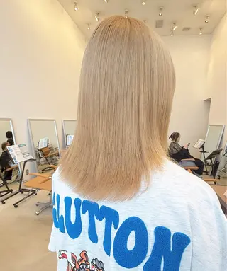 セミロング カラー KEYMAN MEGUMIのヘアスタイル