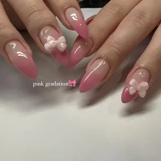 ネイル 佐藤 穂乃香のネイルデザイン