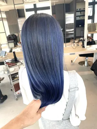 ロング カラー Lia所属・皆木 智晴のヘアスタイル