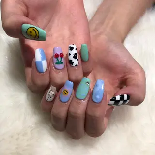 ネイル Nes.Nail所属・Miyagi Asamiのネイルデザイン