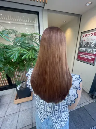 カラー femme 當田 莉央のヘアスタイル