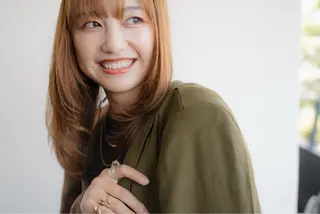 カラー YOLO by diar所属・飯野 ゆめかのヘアスタイル