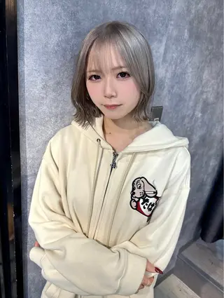 ミディアム カラー 【.ico】心斎橋 飛田ゆうきのヘアスタイル