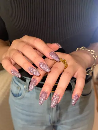 ネイル Ami 🦥のネイルデザイン