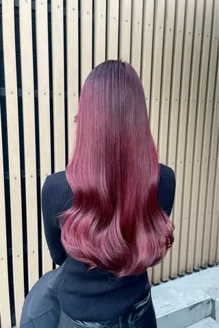ロング カラー 東梅田エリアカラー ヘアセットNo. 1のヘアスタイル