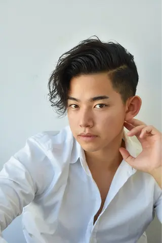 ミディアム パーマ メンズ モテ髪をつくる✂️ 佐藤ヒロのヘアスタイル