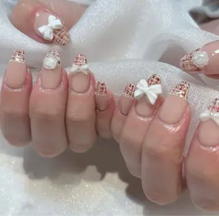 ネイル MoonHi Nail Salon所属・MoonHi Nail 朝霞台のネイルデザイン