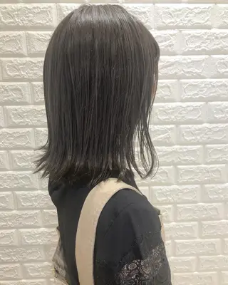 ショート カラー ナガイ ユウキのヘアスタイル