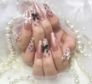 ネイル WISTERIA SAKAEのネイルデザイン