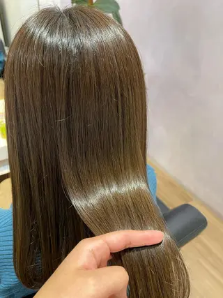 セミロング 丸山 亜加理のヘアスタイル