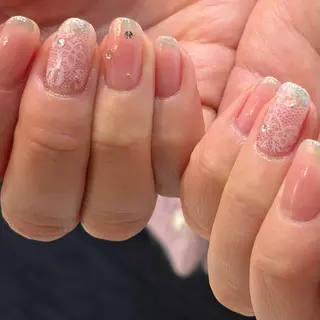 ネイル パラジェルサロン 大人女性が通うサロンのネイルデザイン