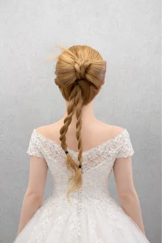 ヘアアレンジ 髪質改善×韓国風/小 顔レイヤー/早瀬櫻子のマツエク・マツパデザイン