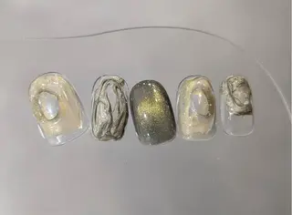 ネイル CLEMORE NAIL 浦和店所属・上原 菜々香のネイルデザイン