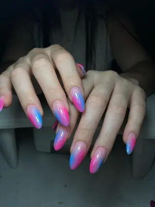 ネイル Isinha Nailsのネイルデザイン