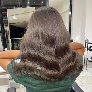 ミディアム blend渋谷 はなのヘアスタイル