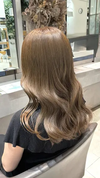 セミロング 透明感カラー♡ Mahoのヘアスタイル