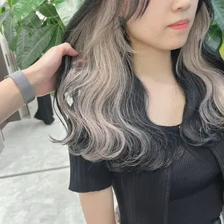 カラー ベージュ・グレー ジュ達人KOJIROのヘアスタイル