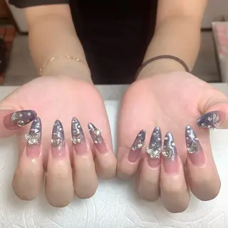 ネイル ヒユ ビューティーのネイルデザイン