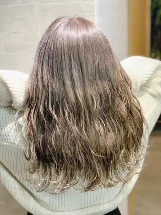 ロング ank classic hair【アンククラシックヘアー】所属・バレイヤージュ ハイライト　齋藤祐哉のヘアスタイル