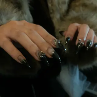 ネイル nano/きもかわ nail🐬🫧のネイルデザイン