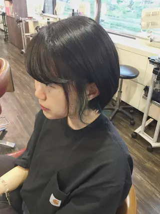ショート カラー 🌿‬ ܸAir 透明感🌱西村知佳のヘアスタイル