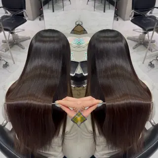 ロング RAF KAEDEのヘアスタイル