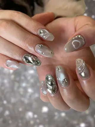 ネイル Hisaka Mikiのネイルデザイン