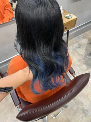 ミディアム カラー かわにし ひなた🐰のヘアスタイル