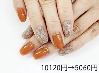 ネイル ネイルR新百合ヶ丘店所属・ネイルR 新百合ヶ丘のネイルデザイン