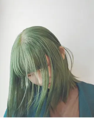 ミディアム カラー u hair所属・こばやし ももこのヘアスタイル