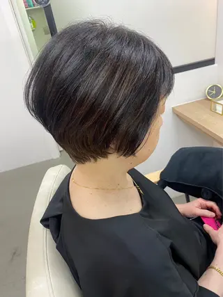 ショート Aujuaソムリエ 🎨‎♡HARUのヘアスタイル