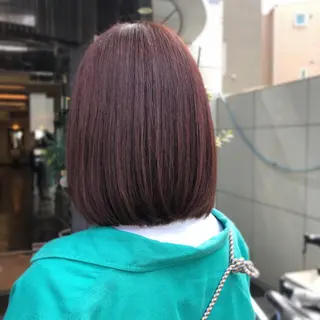 ミディアム カラー 山崎 絵莉香のヘアスタイル