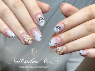ネイル E.N🦋 長さ出し/持ち込みのネイルデザイン