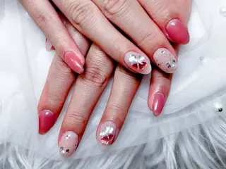 ネイル 🌈 Laule'aのネイルデザイン