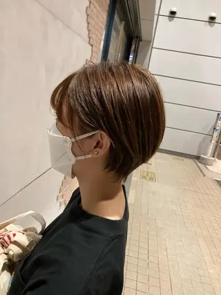 ショート カラー SHAFT Ieiriのヘアスタイル