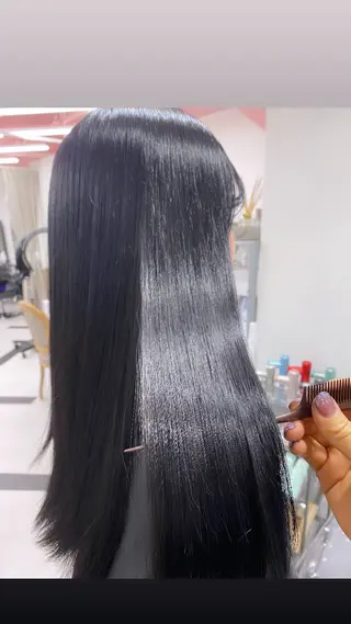 ロング カラー emu所属・けいこ🍊ニュアンス ネイル/個性派ネイルのネイルデザイン