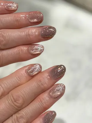 ネイル nailsalon moe.所属・yume 大人ガーリーネイルのネイルデザイン