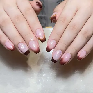 セミロング み ゆのネイルデザイン