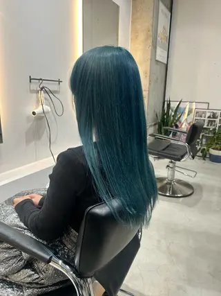 ロング カラー Nece所属・鈴木 よつはのヘアスタイル